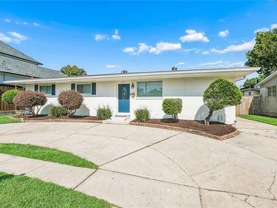1313 Chickasaw Ave