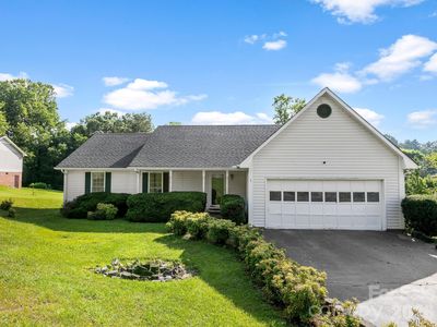 Property at 1 Strathmore Dr, Arden, NC