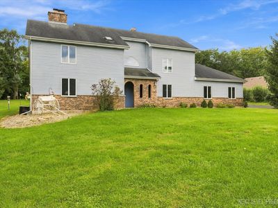 Property at 40W923 Mulhern Dr, Elburn, IL