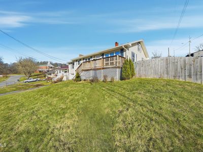 Property at 200 Independence Ave, Mt Carmel, TN