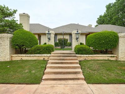 2100 Cobblestone Ct APT 106