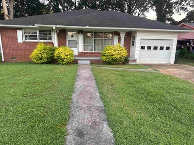 1108 Paul E Johnson Dr