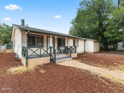 2065 E Aspen Dr