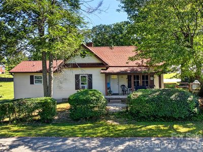 110 E Price St