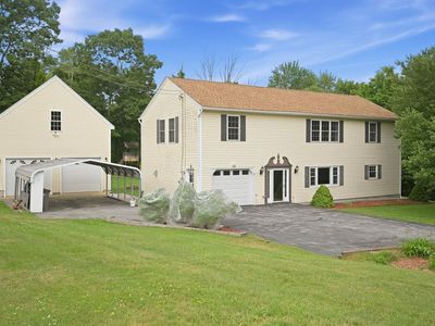 Property at 5 Johns Drive, Hooksett, NH