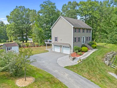 11 Village Ln