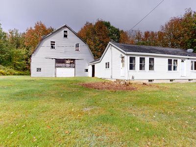 169 Center Road