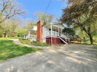 1181 Clement Ave