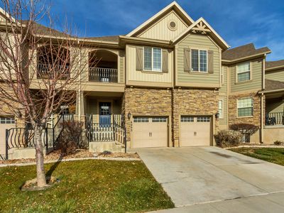 4095 E Oakland Hills Dr N