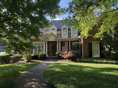 2018 Waterstone Dr