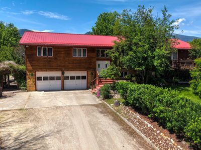 3979 Stevensville River Rd