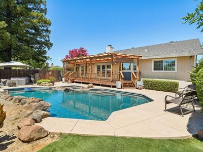 9762 Parktree Way