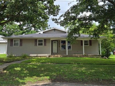 515 W Washington Ave