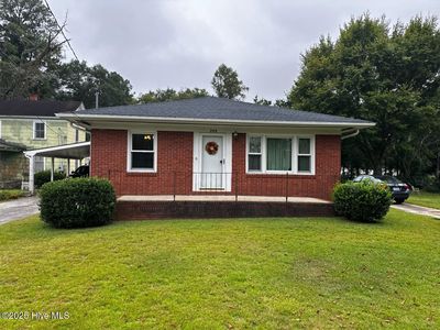 208 W Lakeview Drive