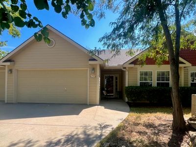 3807 Hunters Hill Dr