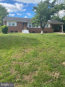 Property at 1903 Deerfield Ct, Oxon Hill, MD