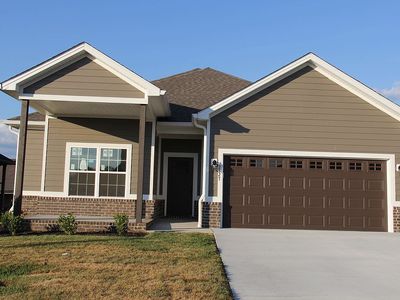 2527 Topeka Rd