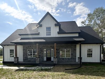 2200 Highway 141 N