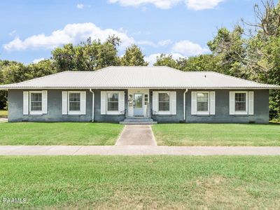 Property at 120 S Pinaud St, Saint Martinville, LA