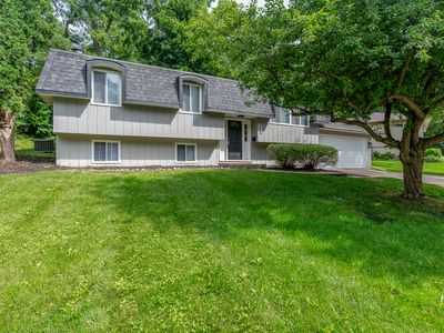 4430 Canterbury Ln
