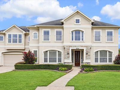 2210 Bywater Dr