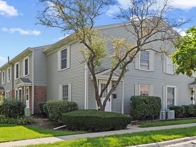 Property at 1171 Bunker Hill Ct APT D, Wheaton, IL