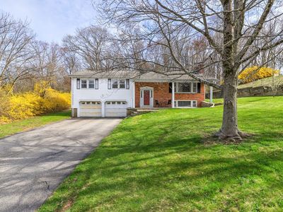 Property at 6 Lerner Dr, Dudley, MA