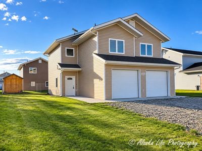 2670 Stryker Loop