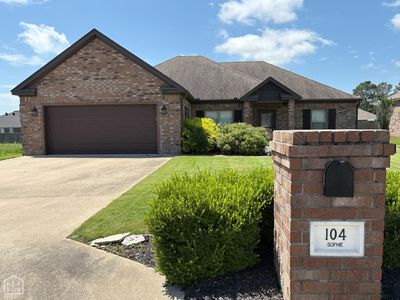 104 Sophie Dr