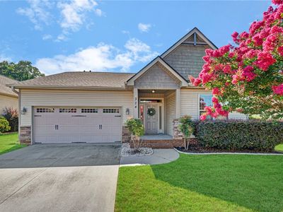 324 S Stonegate Dr