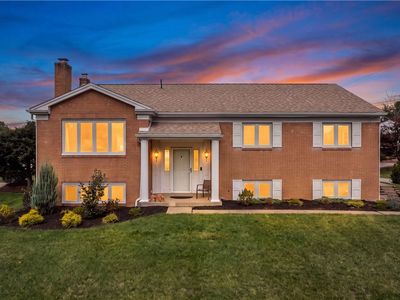 9659 Shirley Dr