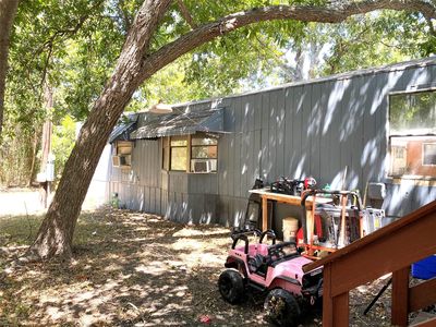 Property at 410 W North St, Kyle, TX