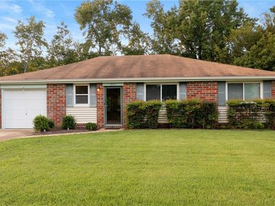 1237 Sir Kay Dr