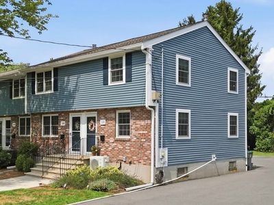 110 Hooper Rd Unit 110