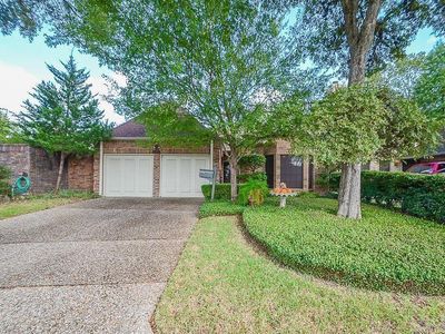 1919 Mosa Creek Ct