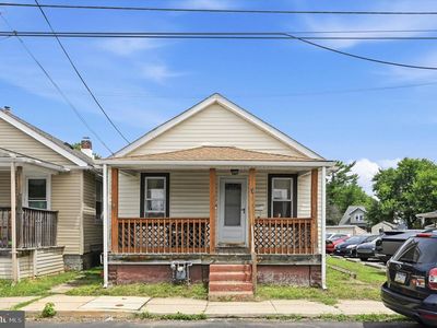 Property at 3 Norwood Dr, Linwood, PA