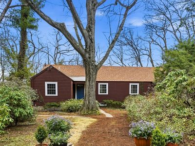 26 Wachusett Dr