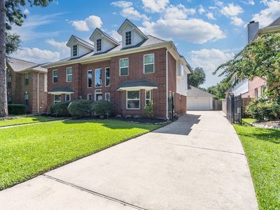 8814 Apple Mill Dr