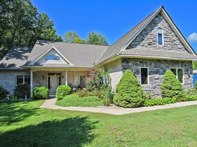 1484 Monroe Farms Ln