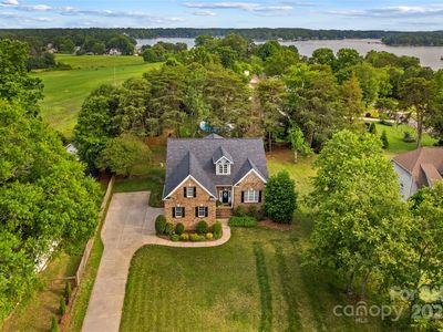 7923 Mountain Shore Dr