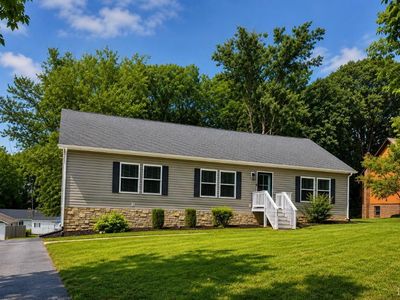 66 Edgewood Dr