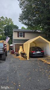 530 Creekside Ln