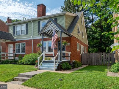 1205 Elm Ave