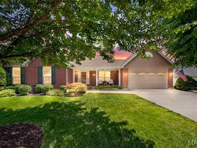 7462 Little Oaks Dr