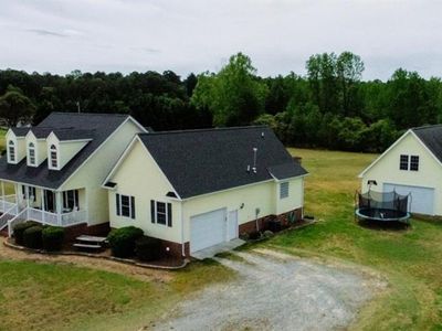 Property at 21262 Buckhorn Quarter Rd, Courtland, VA