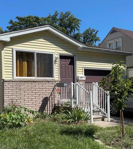 1922 Keppen Blvd