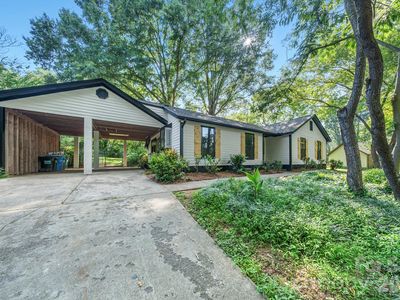4739 Squirrel Nest Ln