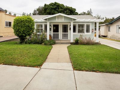 1804 E Glenoaks Blvd