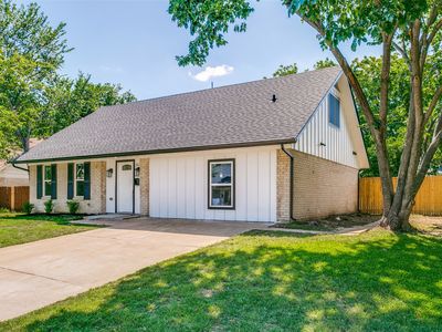 3525 Bangor Ct E