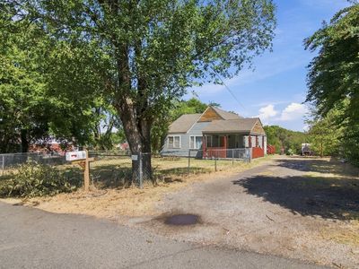 Property at 919 W North Ave, Checotah, OK